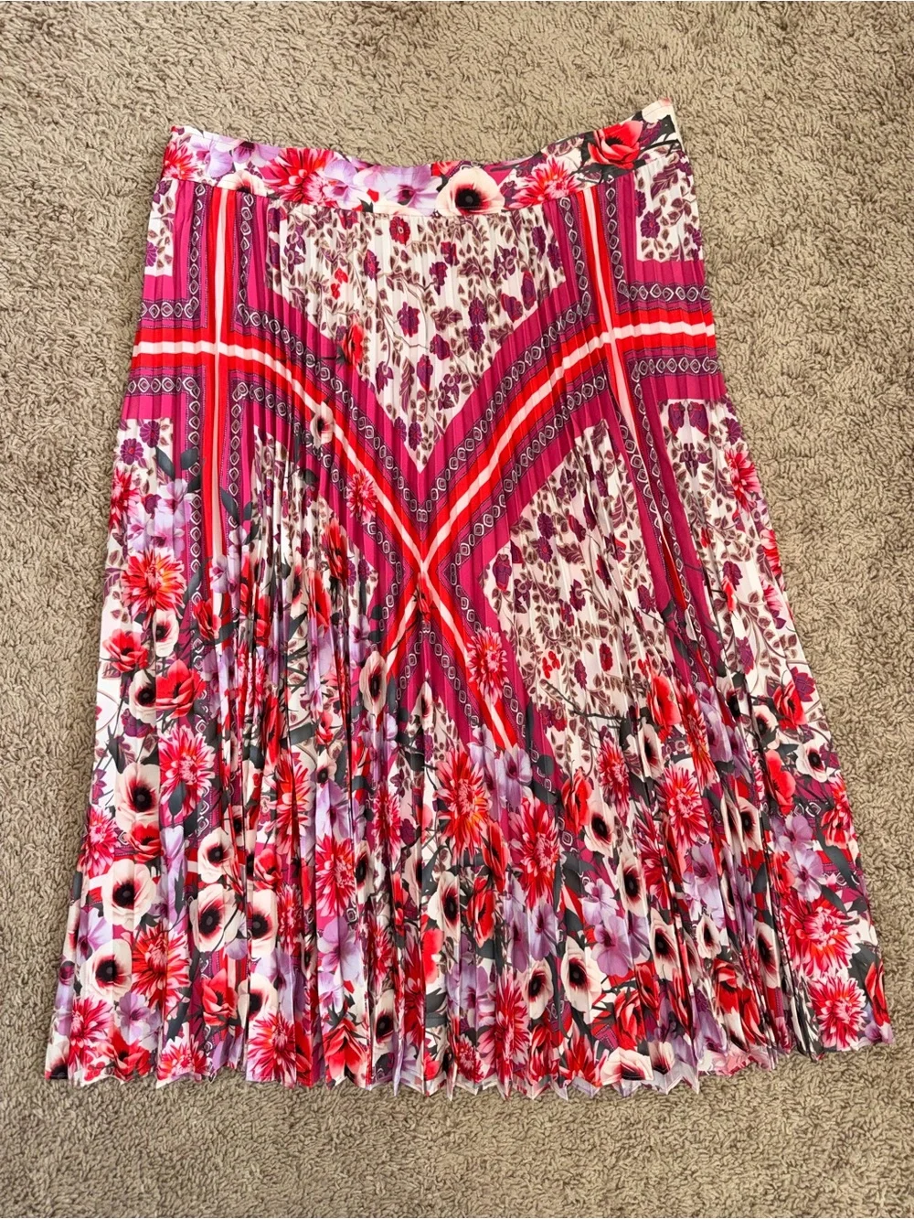 Elie Tahari pleated midi